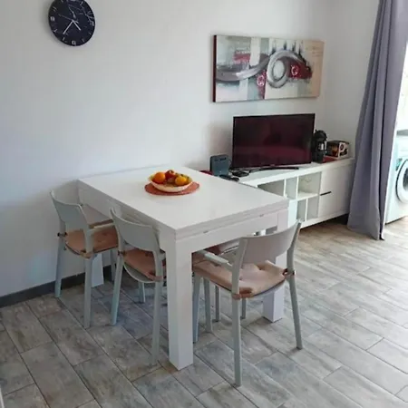 Disponibile Apartament *